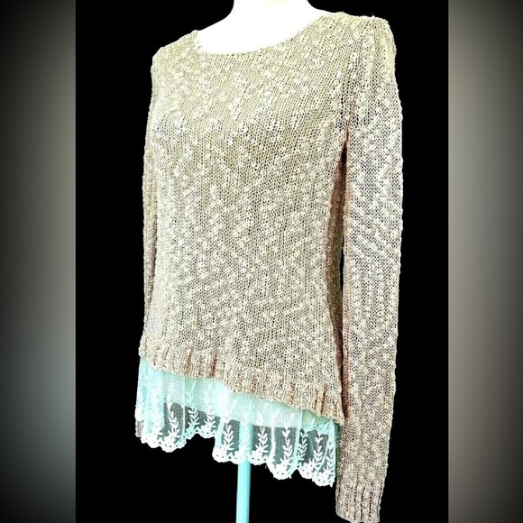 OhMG! Peachy Pink Light Sweater Knit Top White Lace Layered look,Pretty,… - Picture 1 of 6